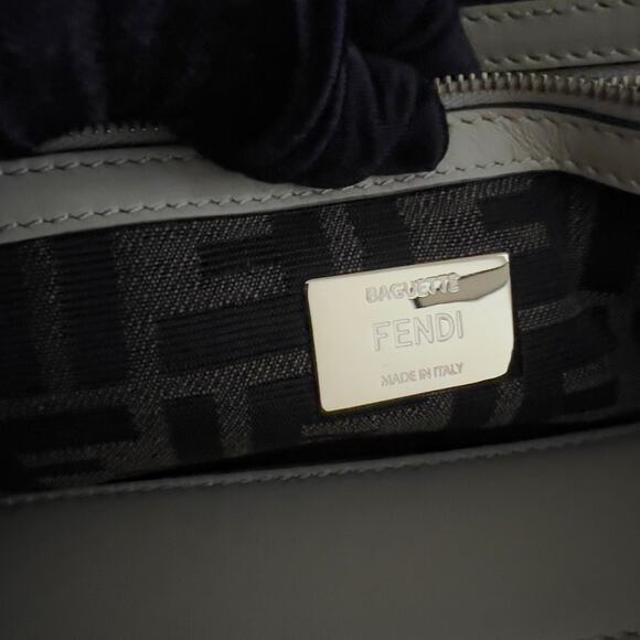 NWT! Fendi Raffia & Sequin Baguette - Picture 2 of 11